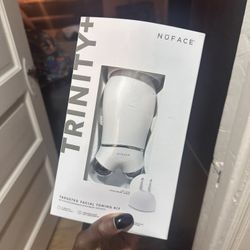 NuFACE Trinity Facial Toning Device - Like New 
