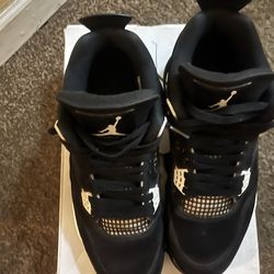 Jordan 4 Retro With Box