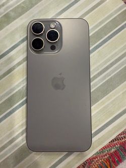 2 iPhone Pro Max - 15/16
