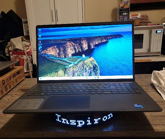 Dell Inspiron 3511 Laptop
500GB SSD Fast & Upgraded! i5 Quad Core 11th gen! (2022 model)
