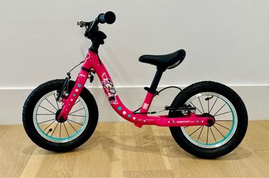 Guardian Balance Bike Pink Magenta New Condition $254 Retail