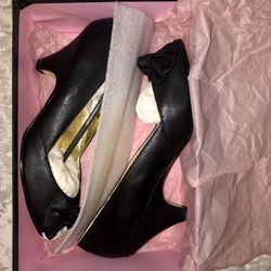 Shoes By Steve Madden 