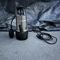 Submersible Water Pump