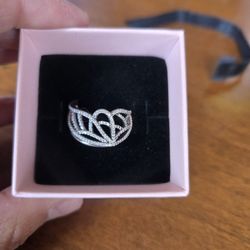 Pandora Ring