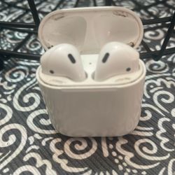 AirPod 2 No Charger 