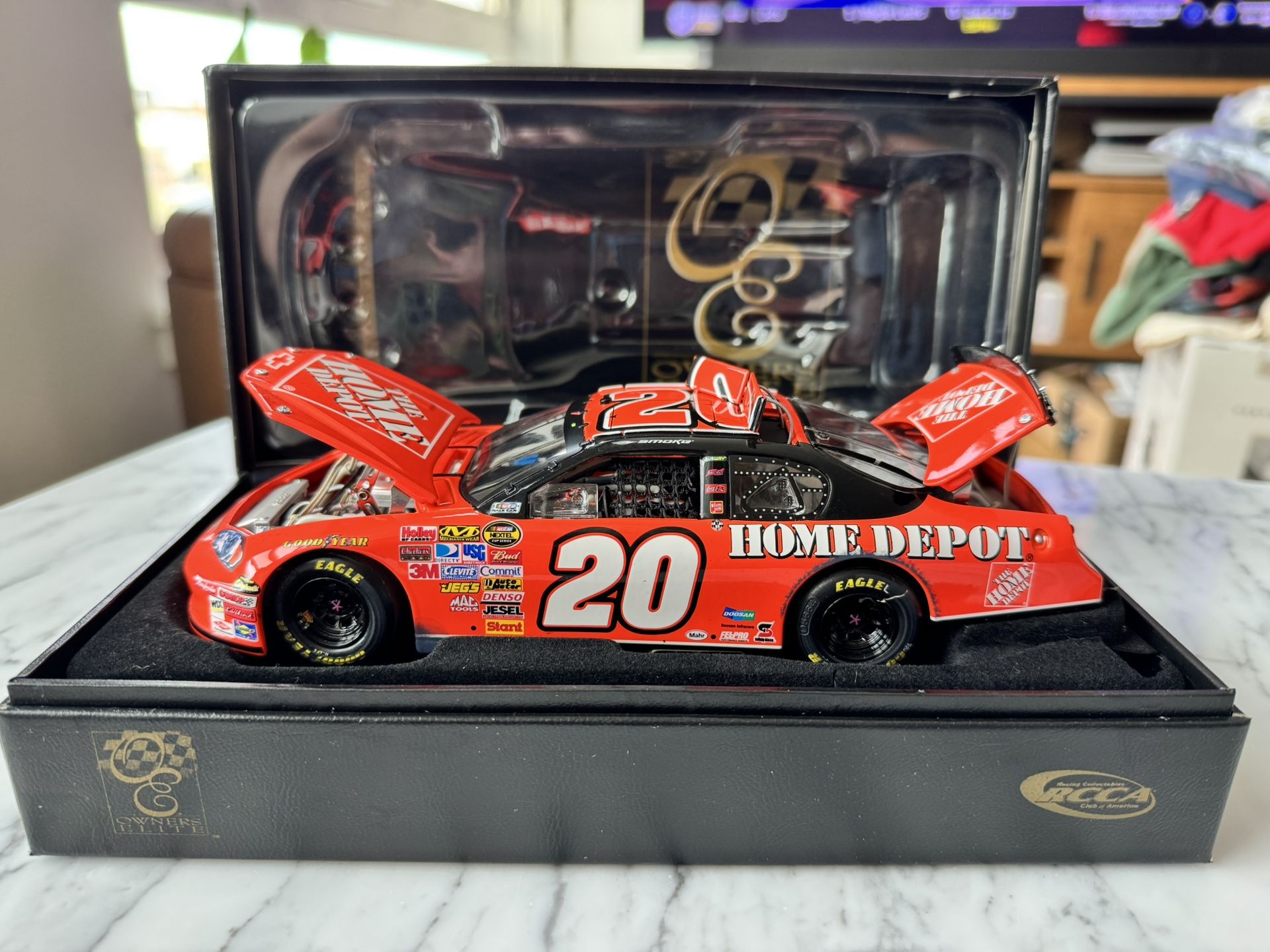 Tony Stewart 2007 Home Depot Budweiser Shootout Raced Win Elite Diecast