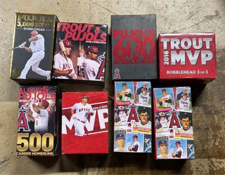 Angels bobble head 8x