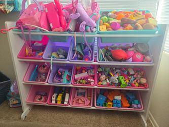 toy organizer