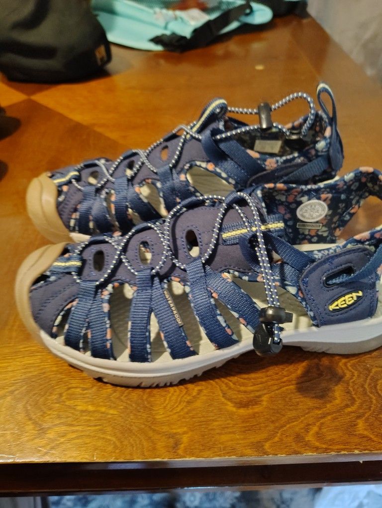 Women's Keen Hiking Sandals