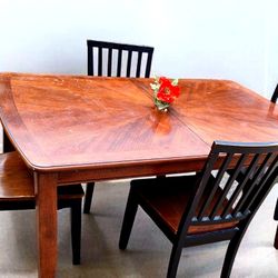 Really Nice Dining Table And Chairs