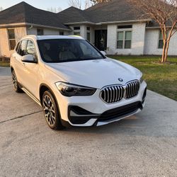 2022 BMW X1