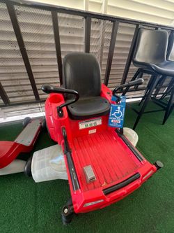 Tractor Supply 12V Zero-Turn Lawn Mower Ride-On Toy, Red