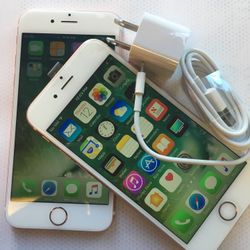 Factory unlocked apple iphone 6s plus 16 gb $150 each 