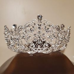 Sweet 15/16 New Crown