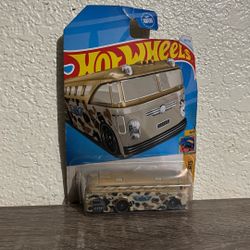 SE bike, hot wheels school bus