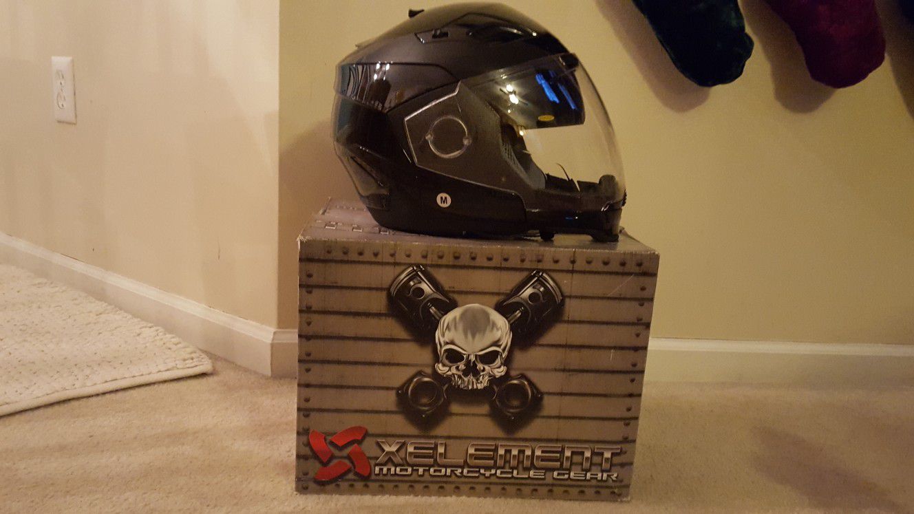 Exelement Motorcycle  Helmet Size Medium