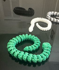 3D Snakes