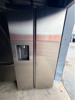 Samsung refrigerator stainless steel 36 "width