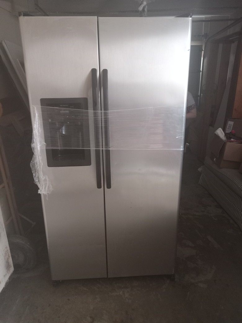 Refrigerator Side By Side