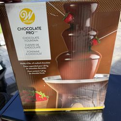 Chocolate fountain