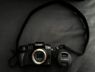 Panasonic LUMIX G7 4K Digital Camera