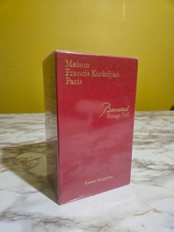 Maison Francis Kurkdjian Baccarat Rouge 540 Extrait de Parfum 
70ml / 2.4fl. oz.
