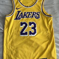 Lebron James/Lakers Jersey