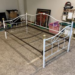 Children’s Bed