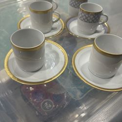 Chinese Tea Cups 