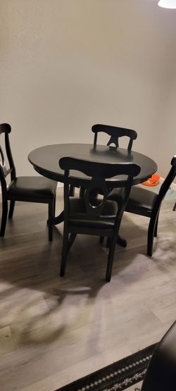 Black Dining Room Table and 4 Chairs