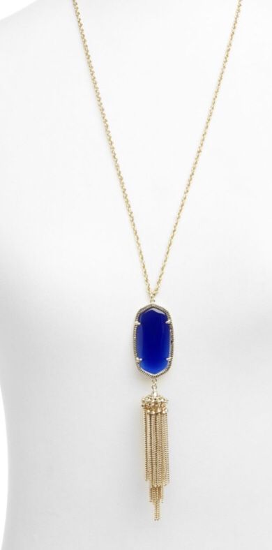 Kendra Scott necklace