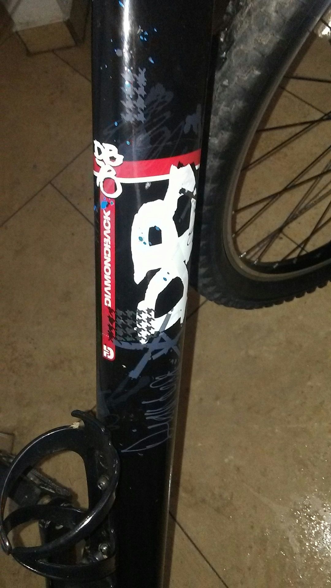 Diamondback response mountain bike in great condition only asking $150 or best offer