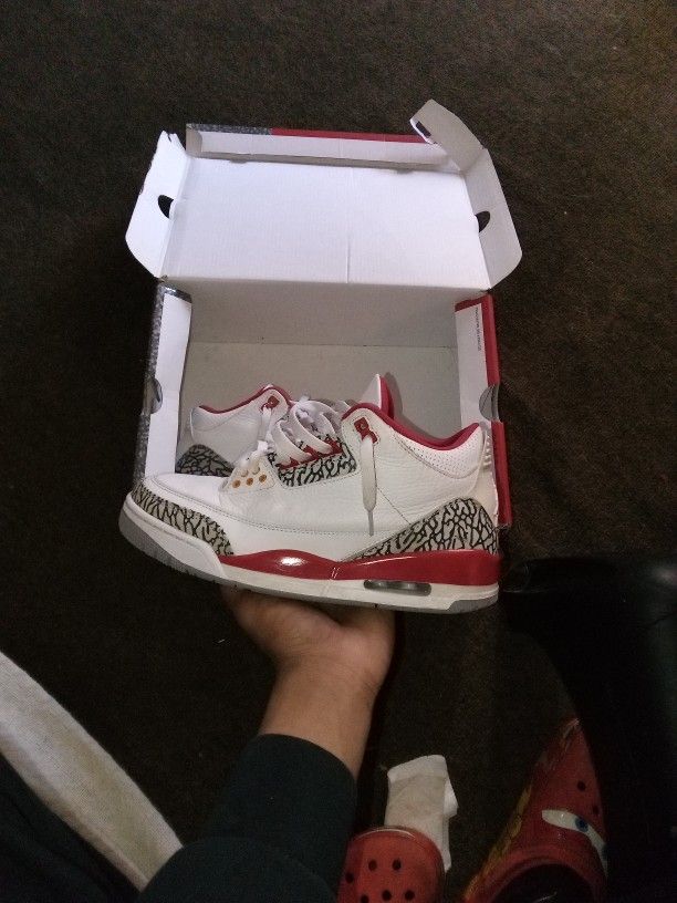 2022
Air Jordan 3 Retro 'Cardinal 