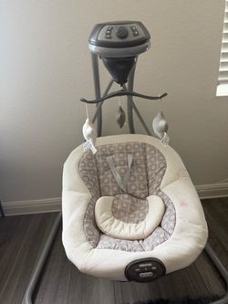 Graco Simple Sway Baby Swing