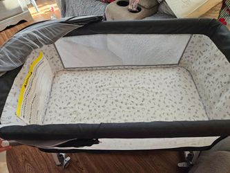 Baby crib