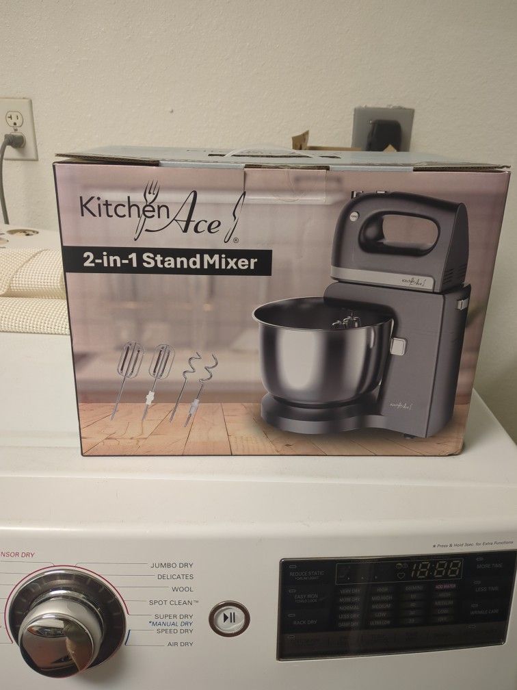 Brand New Sealed In Box Cake Mixer 