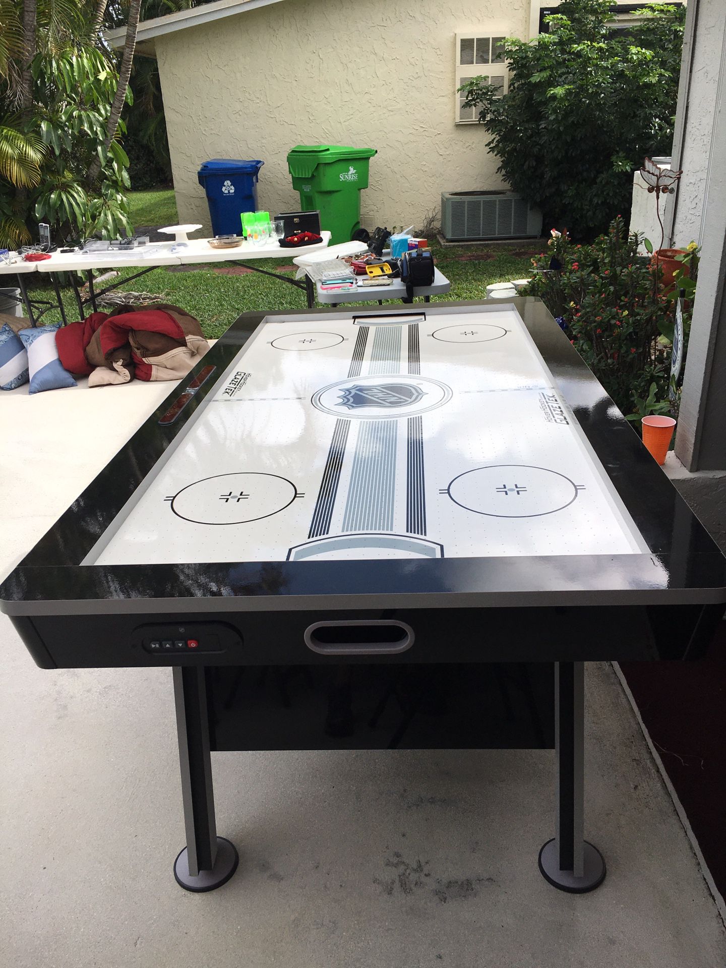 2 in 1 $175 obo . Air Hockey/Ping Pong table for sale with Accessories