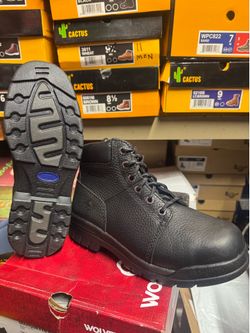 Bota #10 ancha con casquillo wolverine $88
