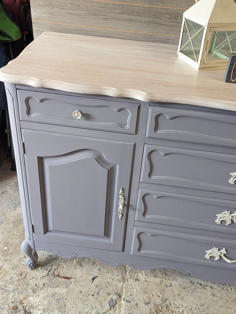 Large Vintage French Provincial Buffet