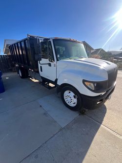 2016 International Dump Truck