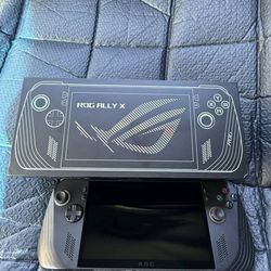 2024 ASUS ROG Ally X AMD Z1 Extreme 24G/1TB Black 7-inch Gaming BARELY USED!