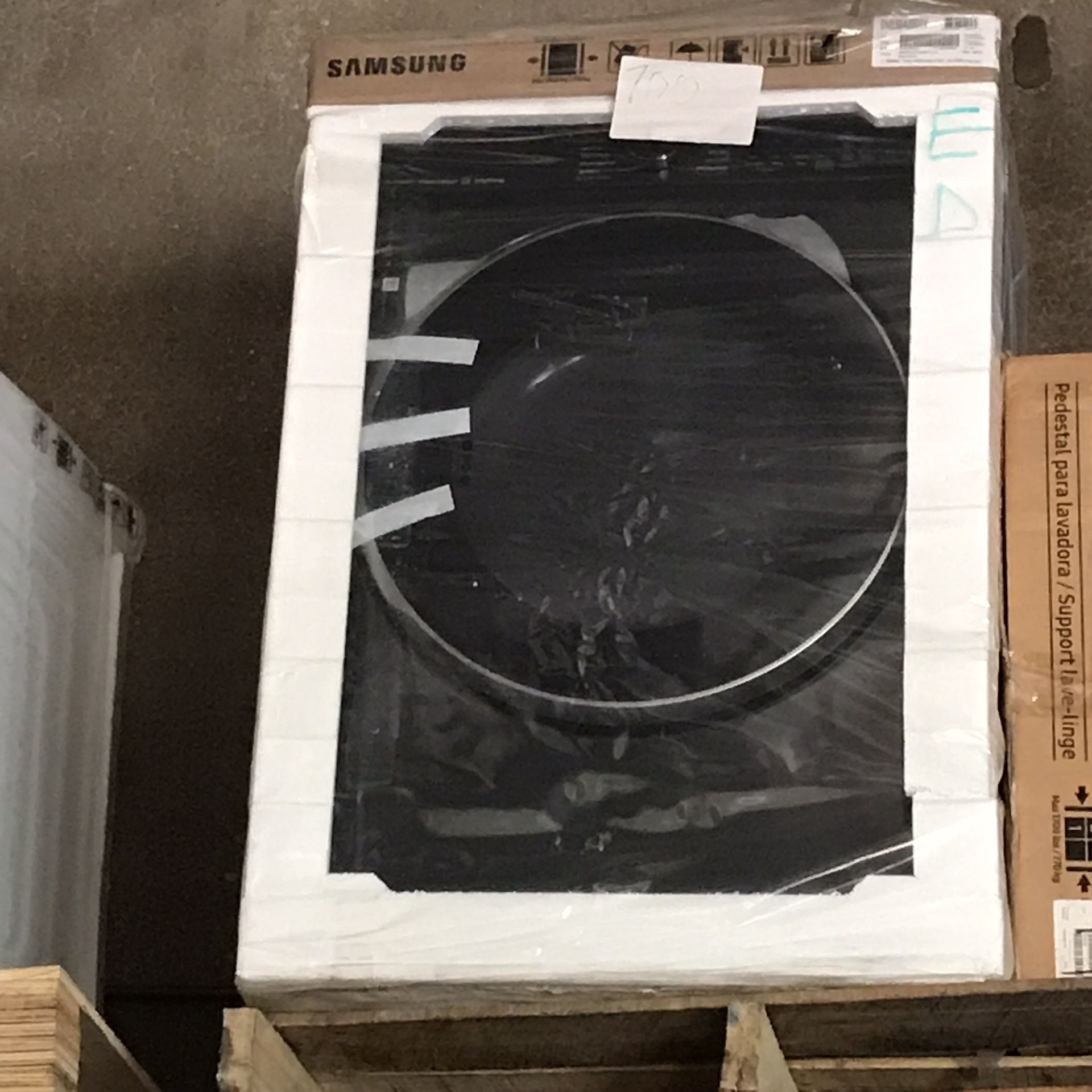 Brand New Electric Drayer Collection Samsung and LG For $300 Each