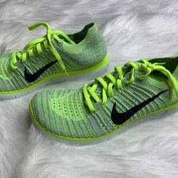 Free rn clearance flyknit women's sale