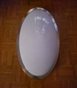 Modern ceiling lamp/ Moderna lámpara de techo