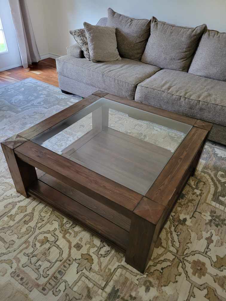 New Condition All Wood Decor Coffee Table