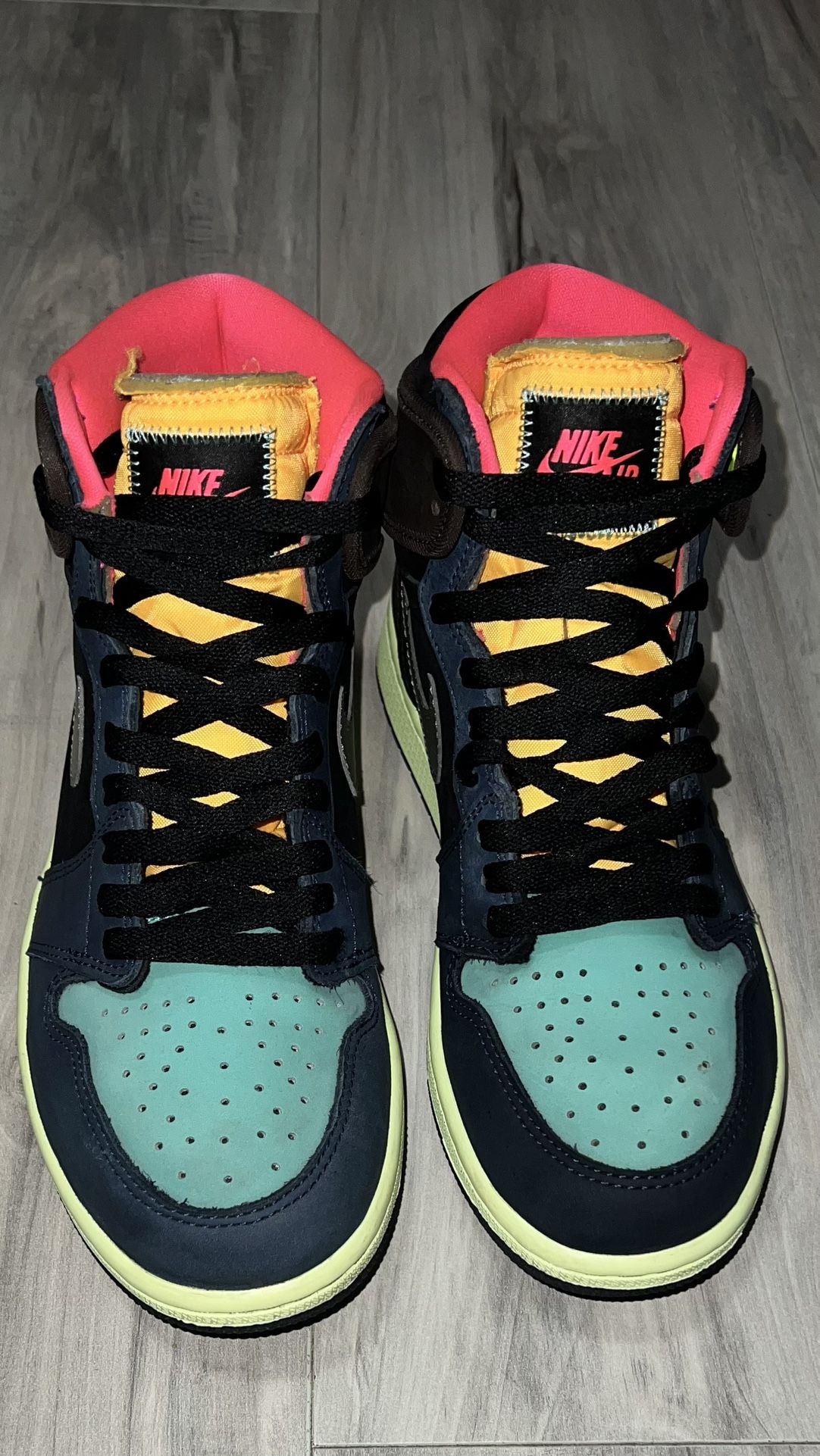 Air Jordan 1 Retro OG High Tokyo Bio Hack