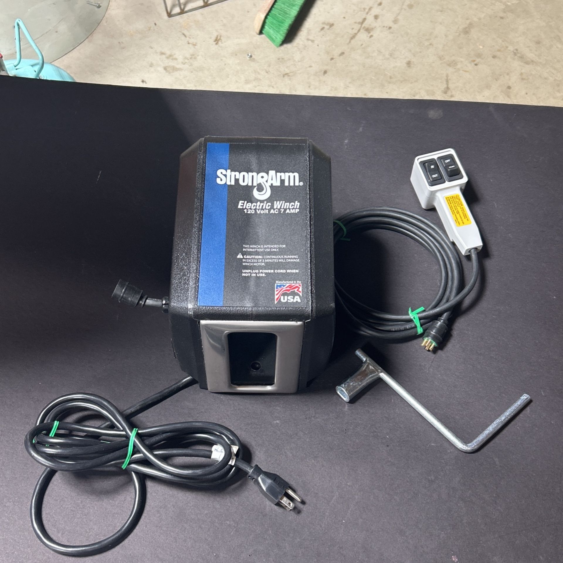 Strong Arm Electric Winch