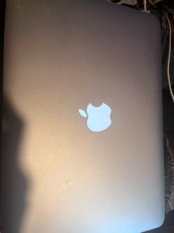 Apple MacBook Air  Laptop