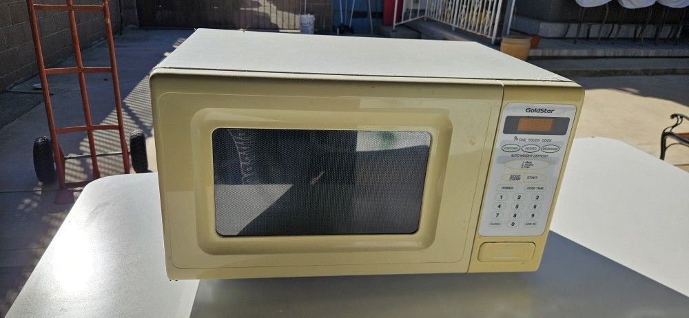 Microwave