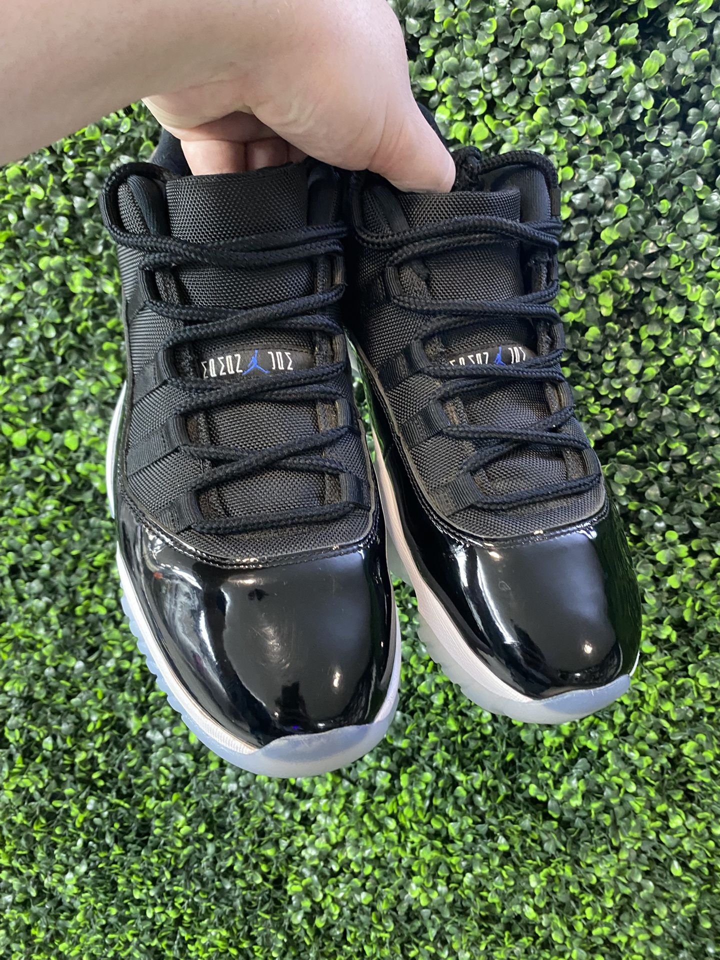 Pre Owned Jordan 11 Low Space Jam Sz 11